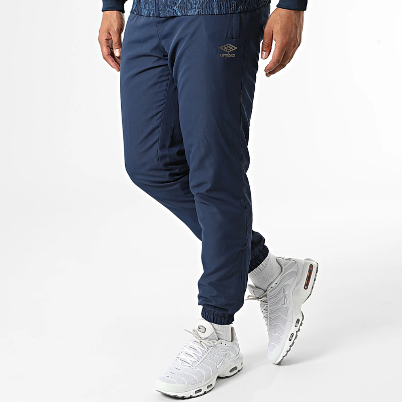 Photo de Ensemble de survêtement Umbro Performance bleu marine Pantalon jogger marque