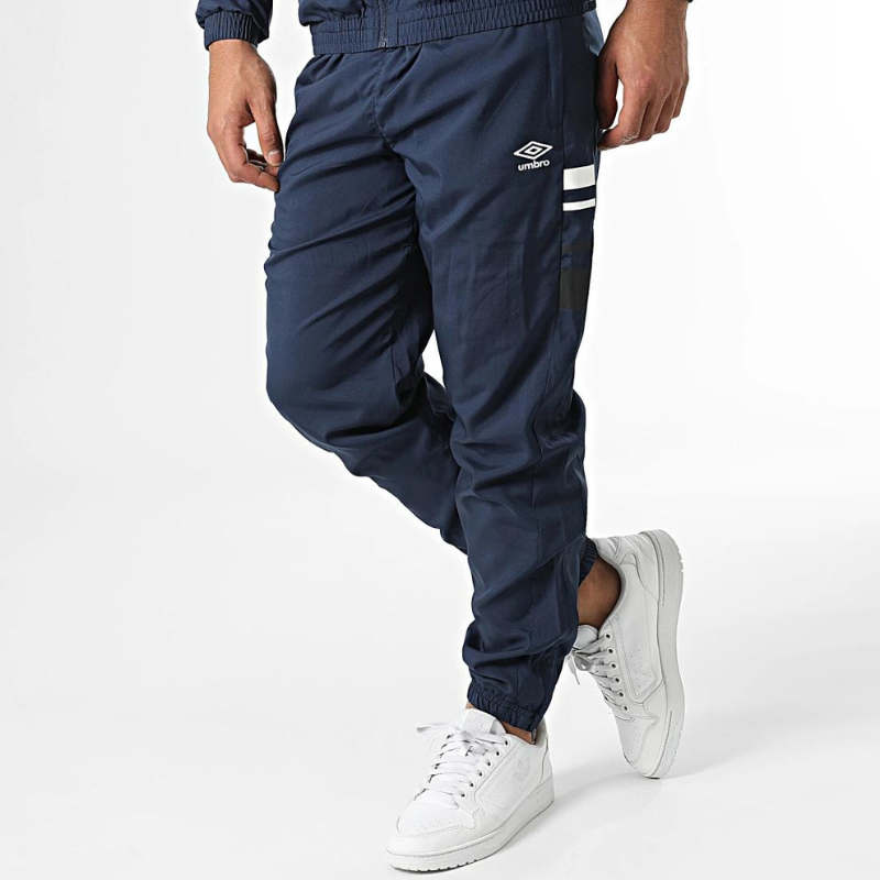 Photo de Ensemble Umbro pour Homme Wave bleu marine Survêtement, pantalon, pied